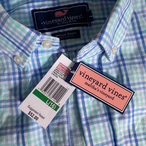 Vineyard Vines Whale boy shirt size L (13 years)